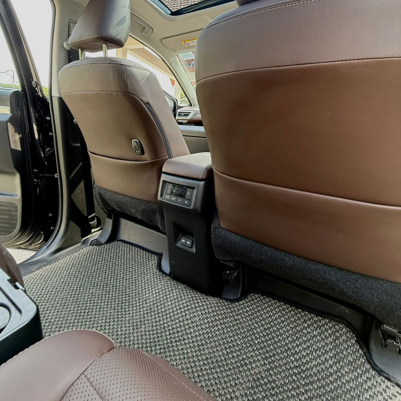 Toyota Hycross - Kari Tiger Eye